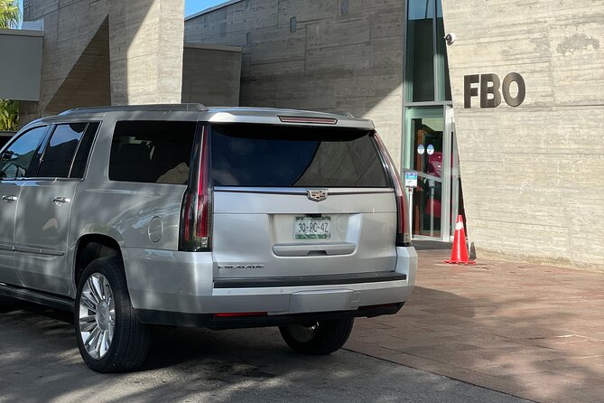 Private Luxury Transfer from Airport to Playa del Carmen - What happens from terminal to vehicle
