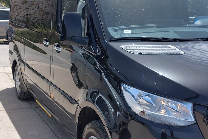 Private Luxury Transfer From/To Athens International Airport - How much value do you get for $59.57 per person?