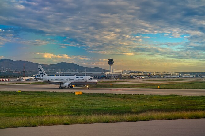 Private Luxury Transfers in Athens, Piraeus Port & Athens Airport - Timing advice for flights, ferries, and cruises