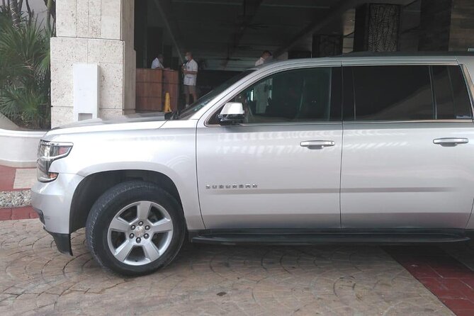 Private luxury transportation from CUN Airport to Puerto Morelos - Why the return option matters