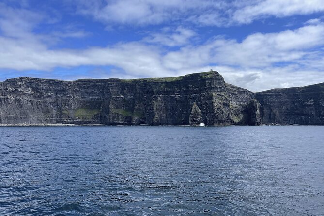 Private Luxury VIP Chauffeured Cliffs of Moher Tour from Dublin - Dunguaire Castle and a touch of medieval theater