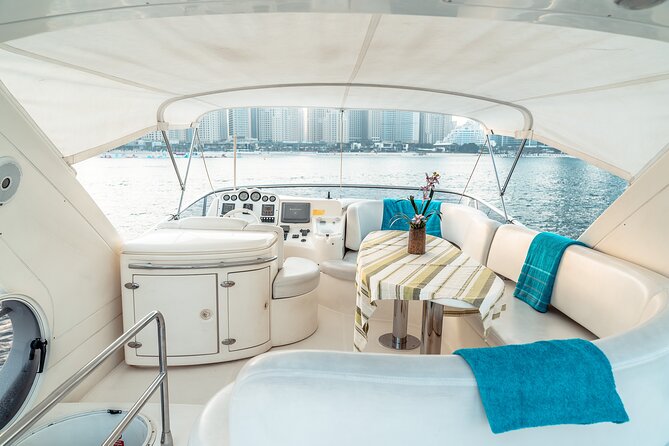 Private Luxury Yacht Cruise for up to 20 people - Beaches, Atlantis, and the Palm