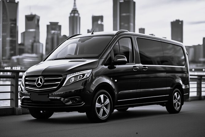 Private Melbourne CBD Sightseeing Tour – luxury vehicle - Why the private format can be worth the cost