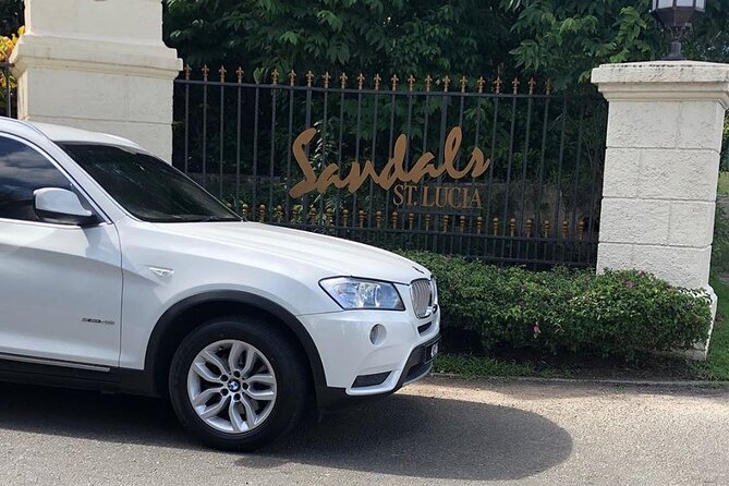 Private Round Trip Airport (UVF) Transfer: Luxury SUV - The drive from UVF to your hotel