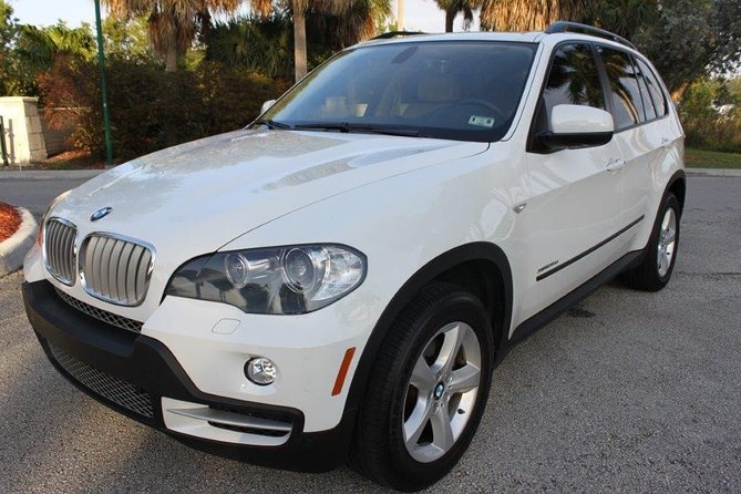 Private Round Trip Airport (UVF) Transfer: Luxury SUV - Price and overall value at $100 per person
