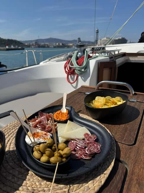 Private Sailboat Barcelona Luxury Boat + Aperitifs & Drinks - Two hours or four hours?