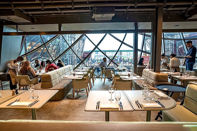 Private Tour, Luxury Eiffel Tower Lunch, Seine Cruise & Louvre - Starting at the Eiffel Tower
