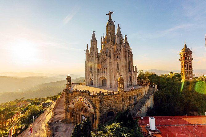Private Transfer: Cruise Port to Barcelona by Luxury Van - Leaving Barcelona Cruise Port without the luggage struggle