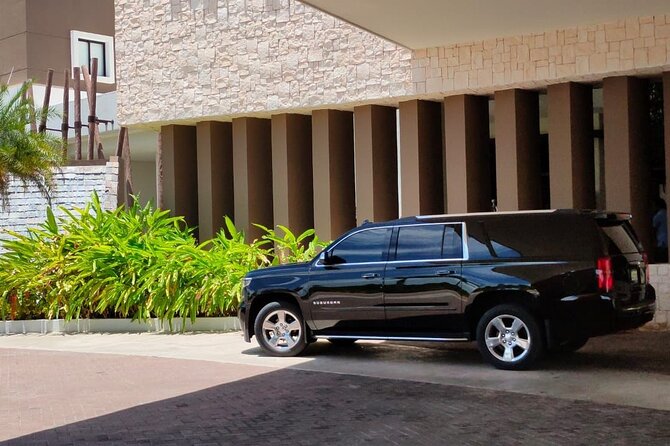 Private Transfer VIP Suburban Punta Cana Airport from/to Hotels - Why a private Punta Cana transfer can be worth it
