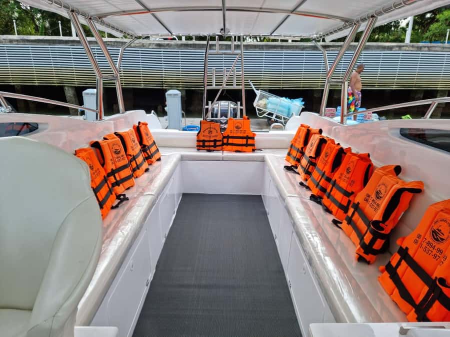 Private VIP Speed Boat to Phi Phi & Maya Bay - Key points at a glance