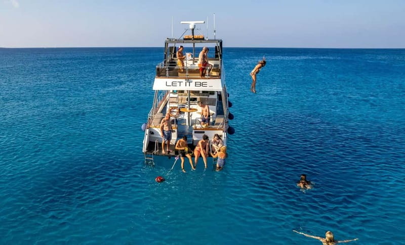 Protaras: Luxury Blue Lagoon Cruise / 3H, 2 Swim Stops - Thirty minutes at the Blue Lagoon
