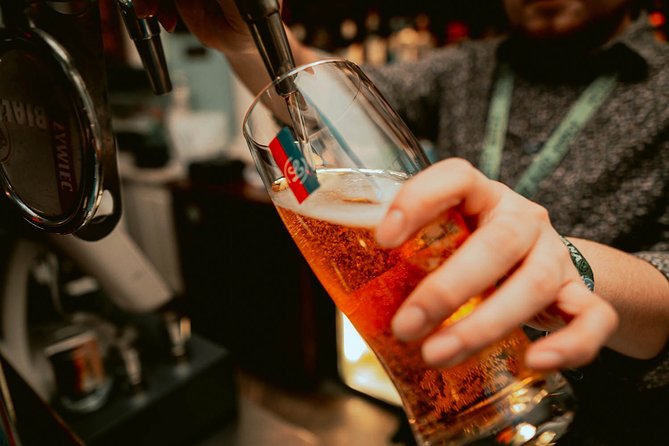 Pub Crawl + Unlimited Drinks + VIP entry + Drinking Games & Photographer - Four changing bars and clubs around Krakow