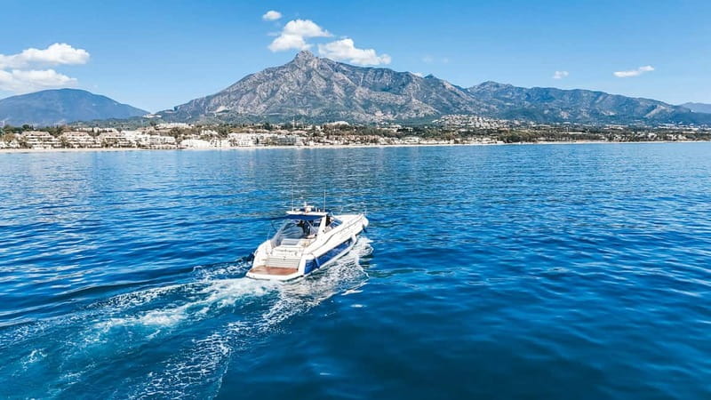 Puerto Banus: Private Luxury Yacht Charter - Timing, weather, and practical planning