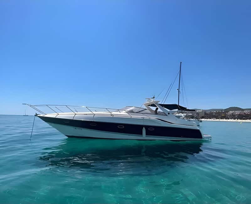 Puerto Banus: Private Luxury Yacht Charter - Forty-five minutes along the Costa del Sol