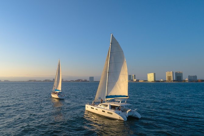 Puerto Vallarta Luxury Sailing with Premium Open bar & lunch - Wildlife watching across the bay