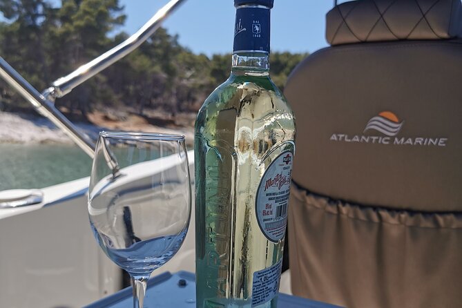 Rent a luxury speed boat for great fun on this Elaphiti Islands tour - Why the private price can make sense