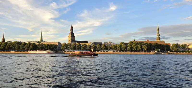 Riga: Private VIP Boat Tour on the Daugava River - Key points to know before booking