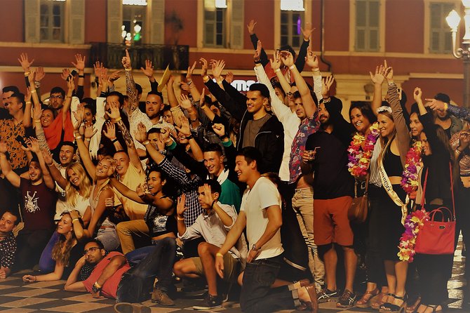 Riviera Bar Crawl Party with Free Shots and VIP Entry - Walking through Nice’s Old Town