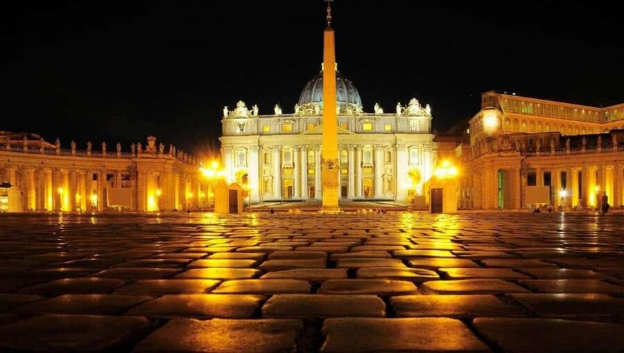 Rome After Dark: Private Luxury Night Tour by Car - Why Rome after dark works so well