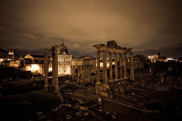 Rome After Dark: Private Luxury Night Tour by Car - Spanish Steps and Trevi Fountain: a gentle start
