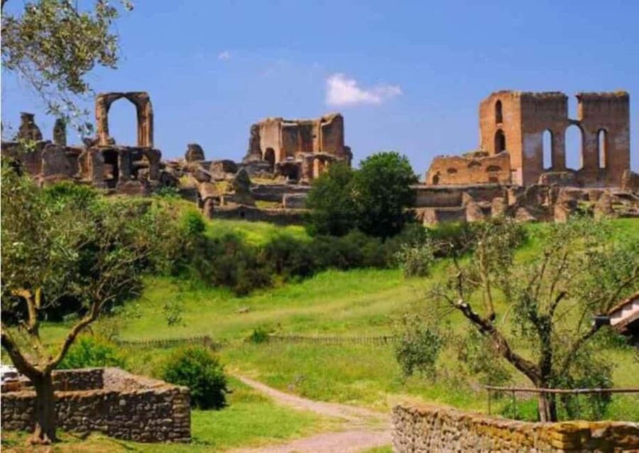 Rome: Appian Way and Catacombs VIP Tour with Hotel Pickup - Who should book this three-hour route?