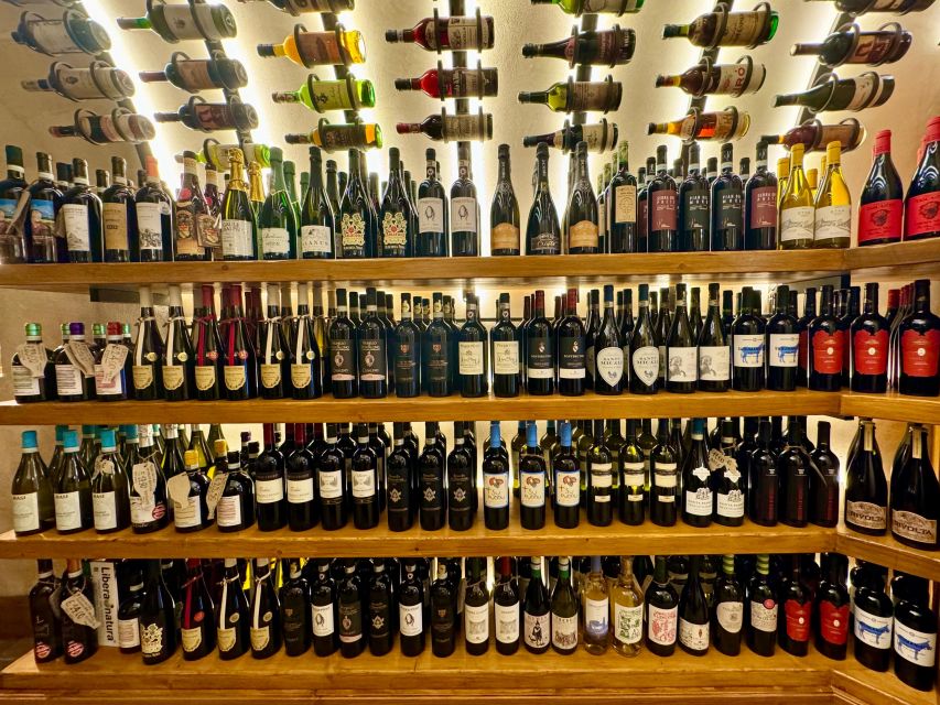 Rome: Dinner Food Tasting & Wine Pairing VIP Experience - The atmosphere and the human touch