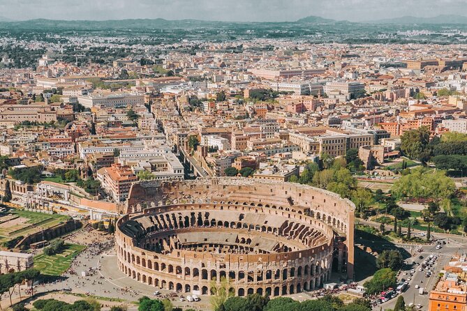 Rome Fiumicino Airport Transfer in Luxury Private Transportation - Leaving Fiumicino without the usual airport scramble