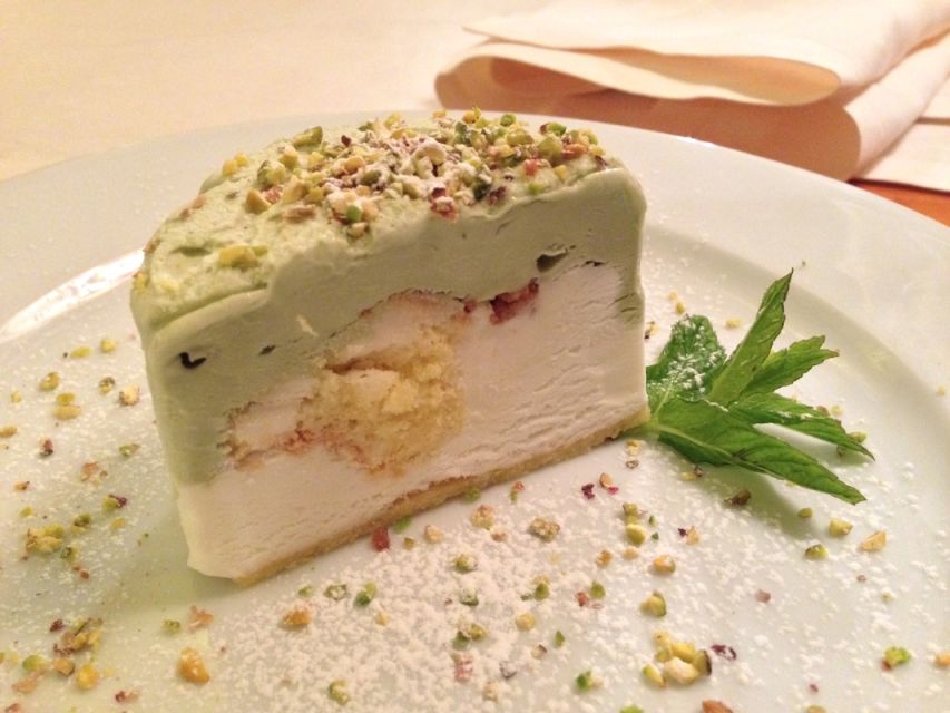 Rome: Gourmet Wine and Dine in a Luxury Restaurant - What the wine instruction is really like