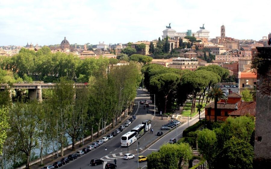 Rome’s Top Highlights Tour Luxury Golf Cart (Private option) - Why a golf cart works so well in Rome