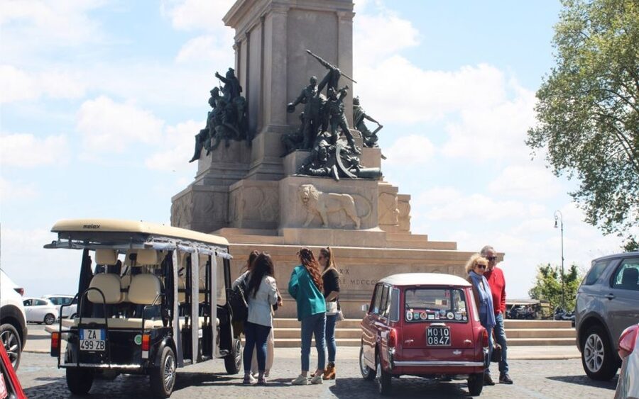 Rome’s Top Highlights Tour Luxury Golf Cart (Private option) - Trevi Fountain and the value of local timing