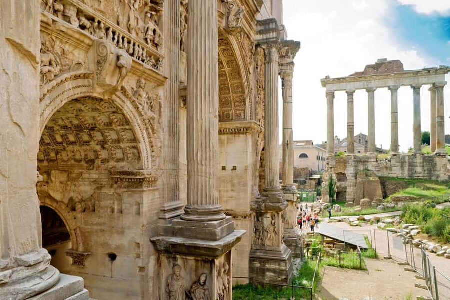 Rome: VIP Colosseum, Roman Forum, Palatine Hill Experience - Meeting at Via Labicana 96