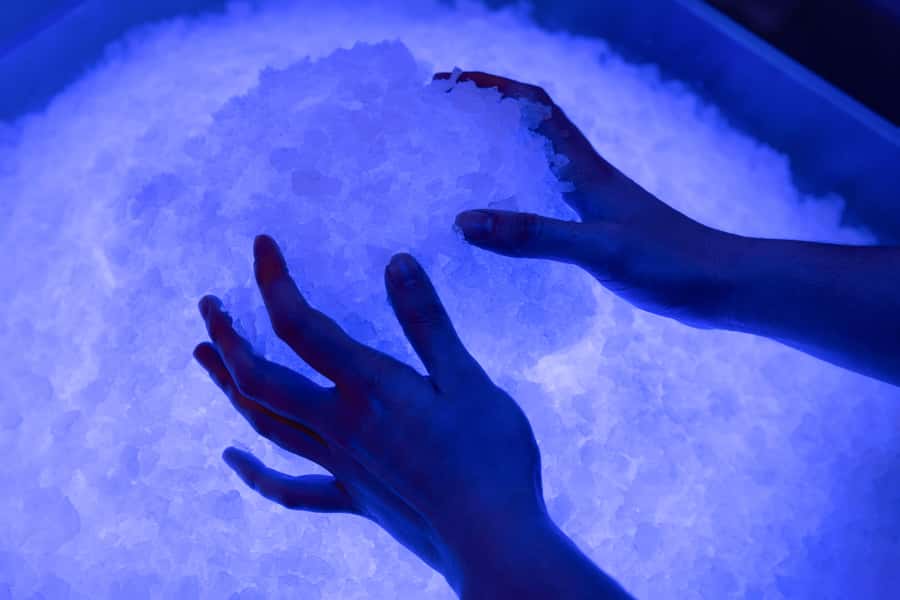 Rotorua: Lakefront Hot Springs & Spa - Luxury Māori Wellness - The mud lounge at Te Pae Paru