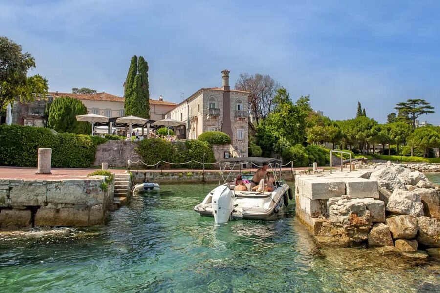 Rovinj: Luxury Island Hopping with Swimming & Snorkeling - Starting from Rovinj’s harbor