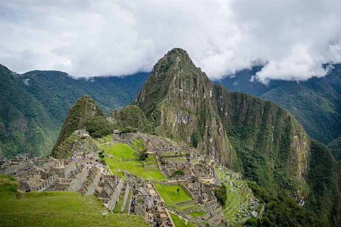 Sacred Valley and Machu Picchu Tour in 2 days with Peru Vip - From Cusco to the Sacred Valley in one morning