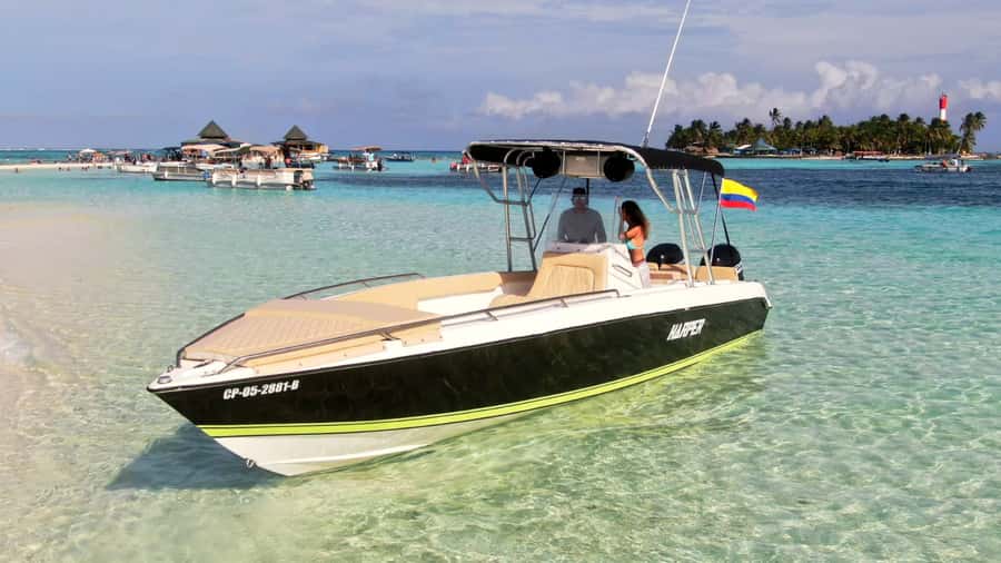 San Andres: Private San Andres Bay Tour by Luxury Speedboat - Old Point mangroves, birds, and a slower start