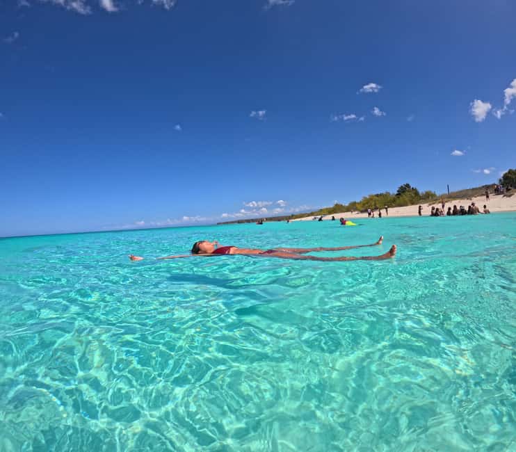 Santo Domingo: Bahía de las Aguilas Beach Paradise - Group comfort, communication, and local conditions