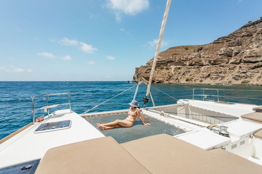 Santorini: Luxury Catamaran Day Trip with Meal and Open Bar - Key points to know before you book