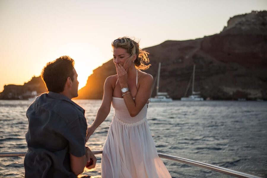 Santorini Proposal: A Luxury Photoshoot for Your Yes! Moment - Why Konstantina’s role matters