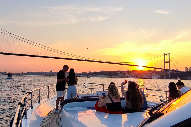 Scenic Bosphorus Sunset Cruise – 2.5 Hours of Luxury & Views - Beylerbeyi Palace and the Asian shore