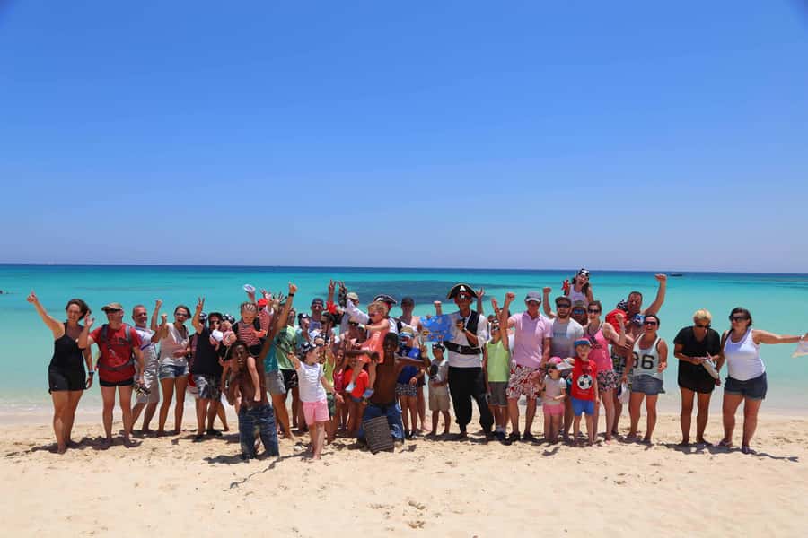 Sharm El-Sheikh: Luxury Ras Mohammed & White Island Cruise - Who will get the most from this cruise?