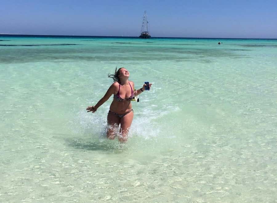 Sharm El-Sheikh: Luxury Ras Mohammed & White Island Cruise - Leaving Watanya Marina for a full day at sea