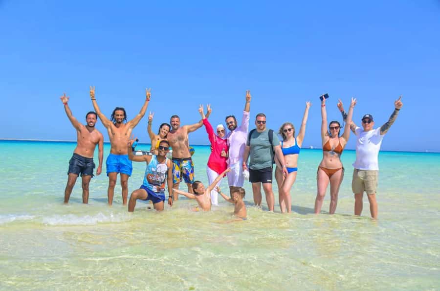 Sharm: Vip Snorkeling Cruise with international lunch - First stop: Ras Mohammed National Park