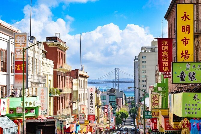 Skip The Bus: San Francisco By Luxury Van Tour - Chinatown, crooked streets, and neighborhood stories