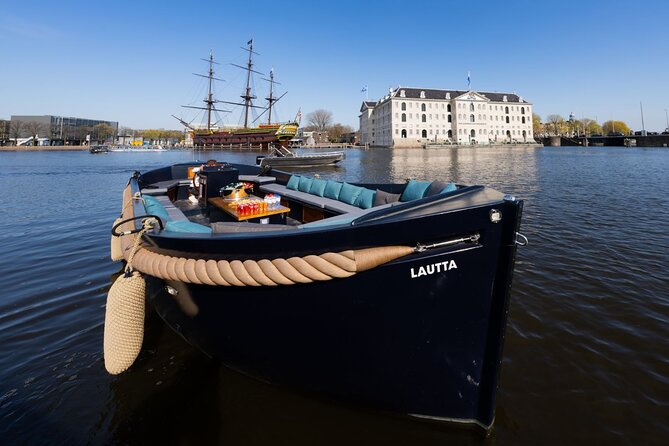 Small-Group Luxury Canal Cruise with Local Skipper - Drinks can change the feel of the outing