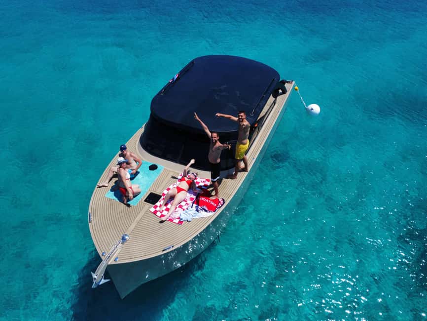 Split: Full-Day 4 Islands Tour by Luxury Boat - Key points at a glance