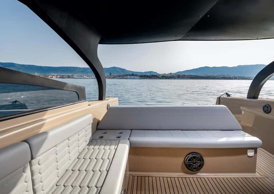 Split: Full-Day 4 Islands Tour by Luxury Boat - What the boat comfort is really worth