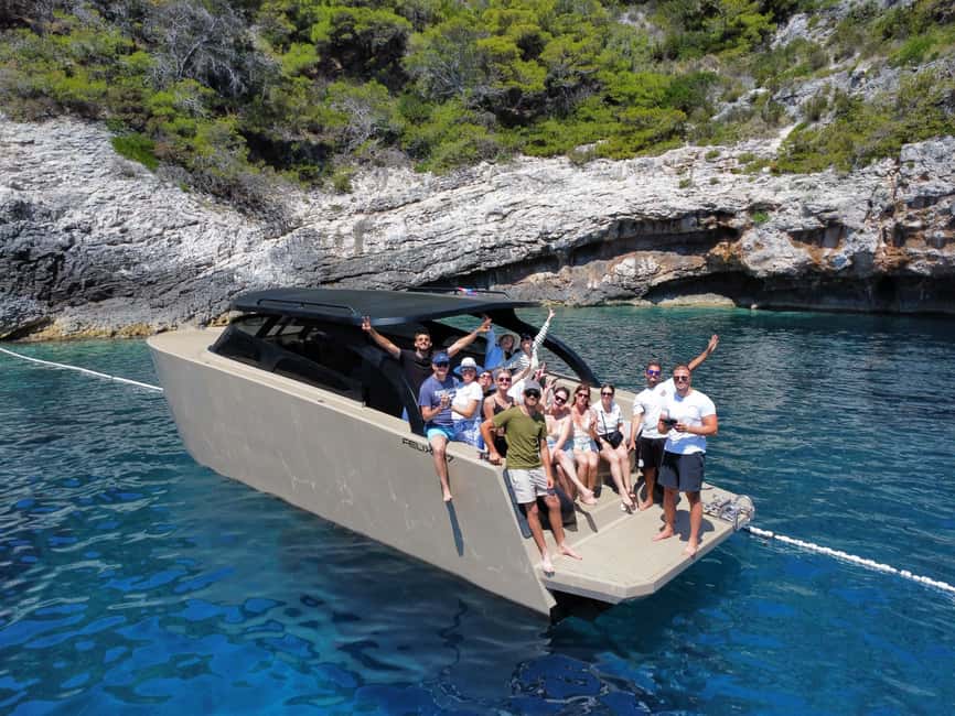 Split: Full-Day 4 Islands Tour by Luxury Boat - Leaving Split on the luxury boat