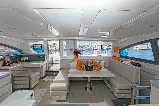 St Maarten Luxury Catamaran Full-Day Group Charter - A full day on St. Maarten’s water