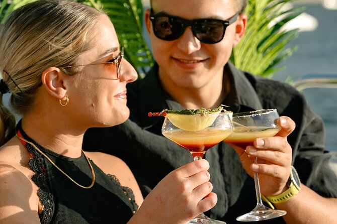 Sunseeker Superyacht: VIP Dining, Premium Drinks & Music - Palm Jumeirah and Atlantis from the water