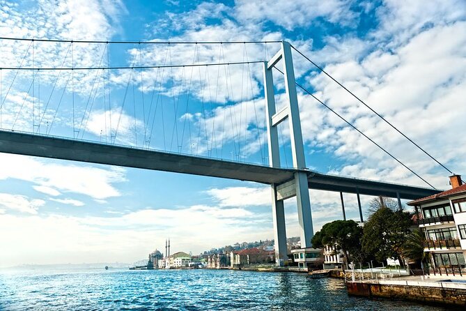 Sunset Cruise on Luxury Yacht with Transfers - Starting at Kabataş and passing Dolmabahçe Palace